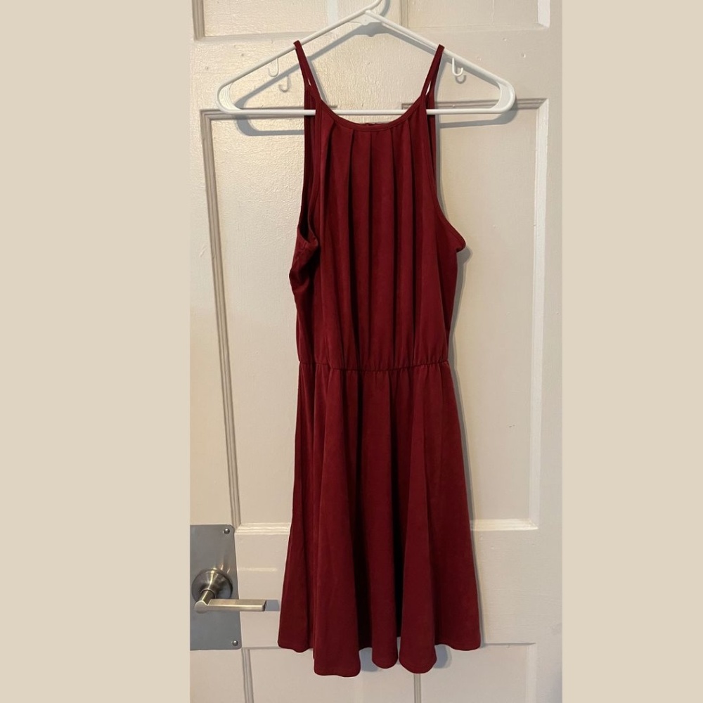 Alya Sleeveless Dress